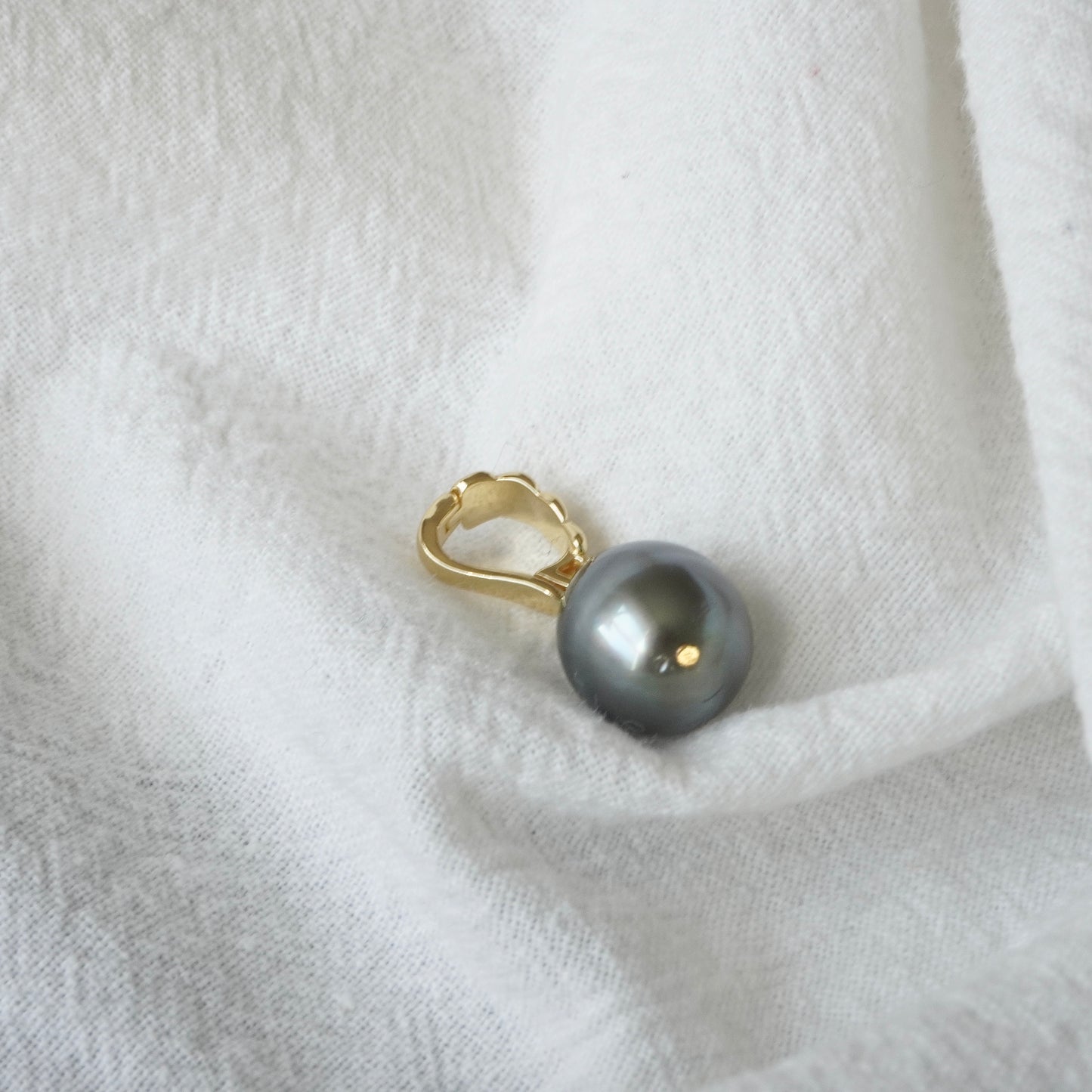 Tahitian Pearl Charm #1
