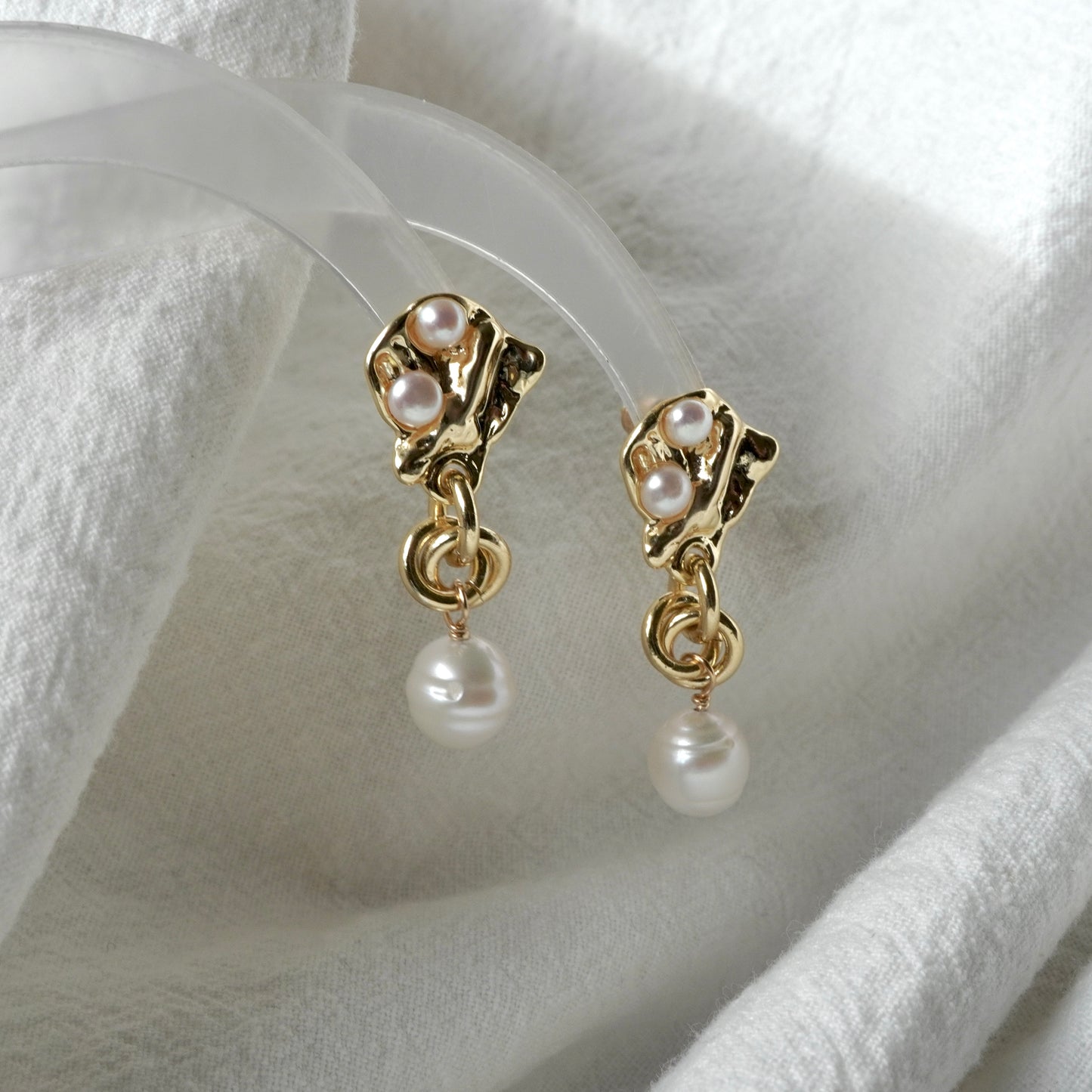 Pearl Earring #83