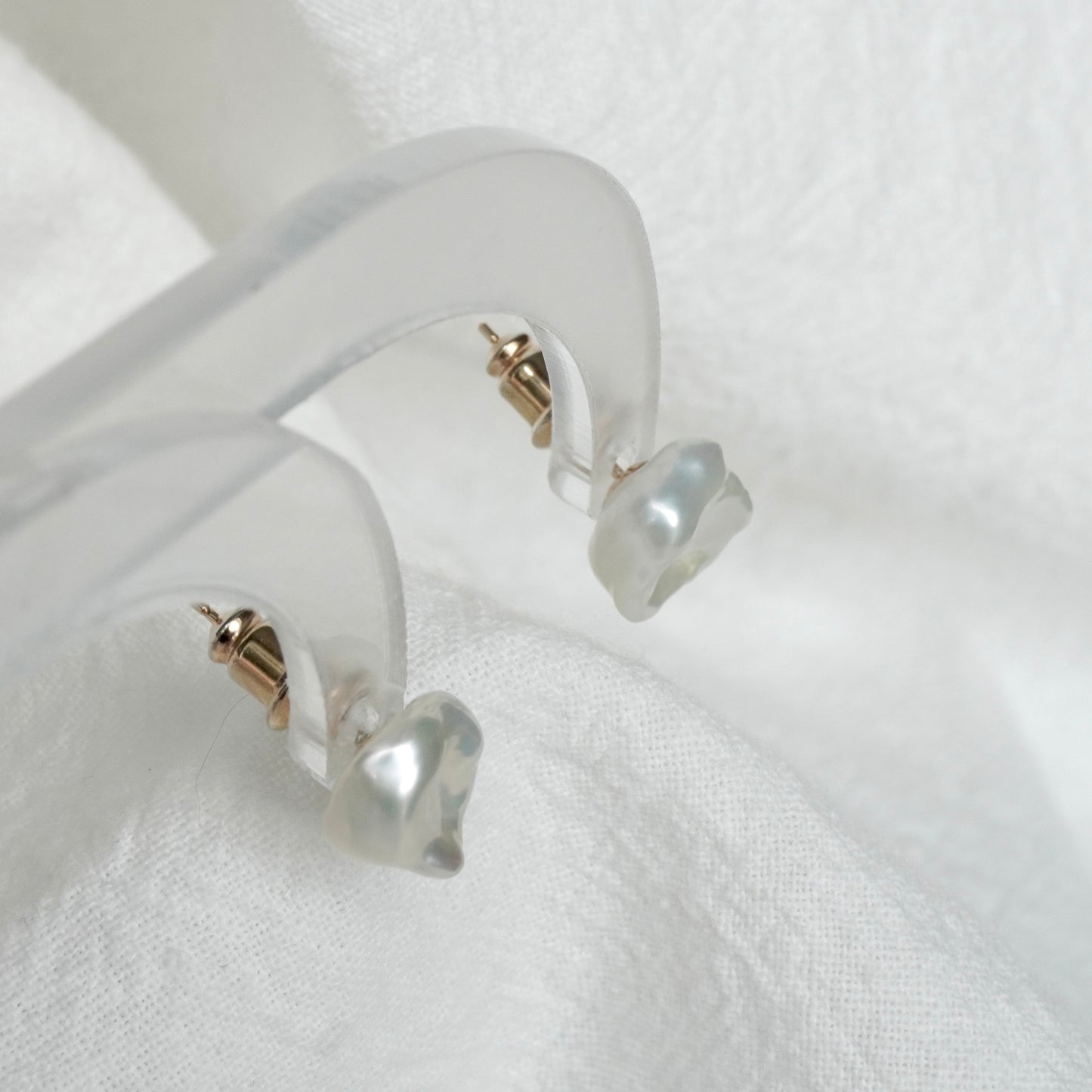 Pearl Earring #210