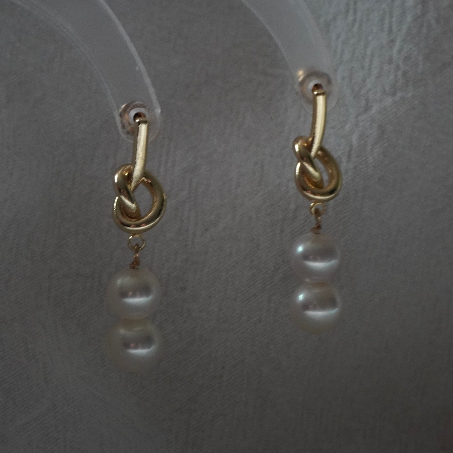 Pearl Earring #216