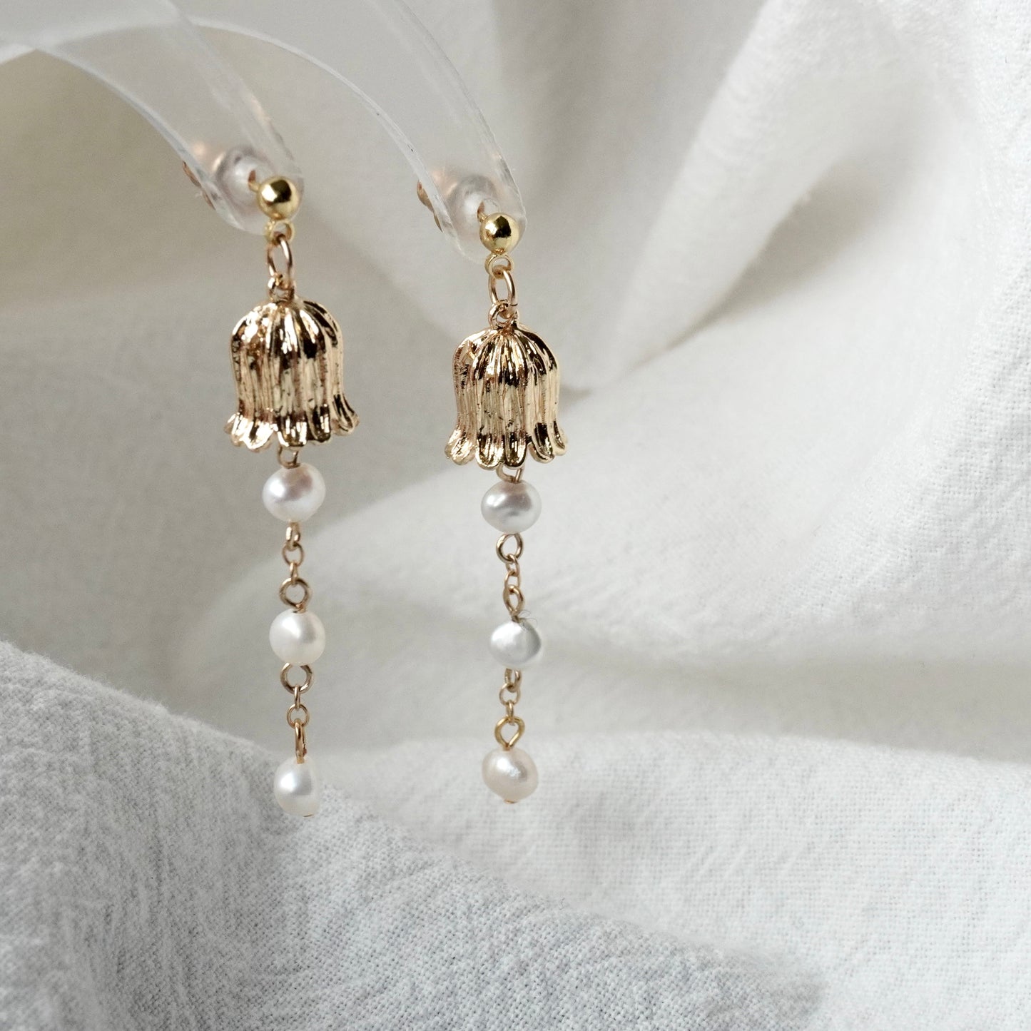 Pearl Earring #118