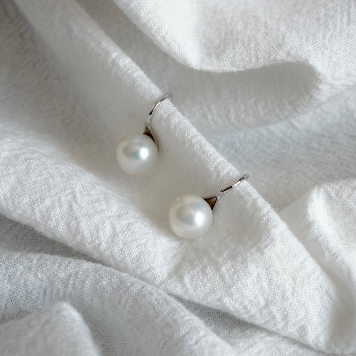 Pearl Earring #203