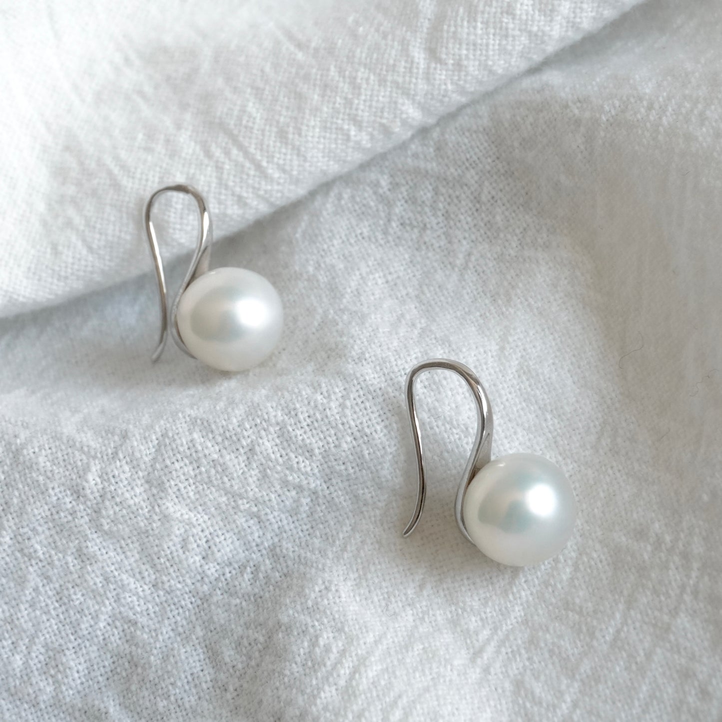 Pearl Earring #203
