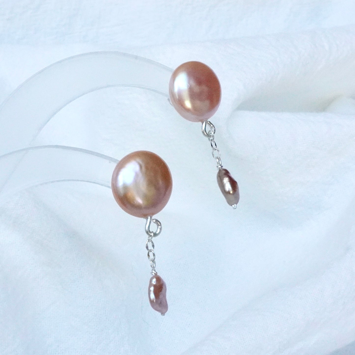 Pearl Earring #106