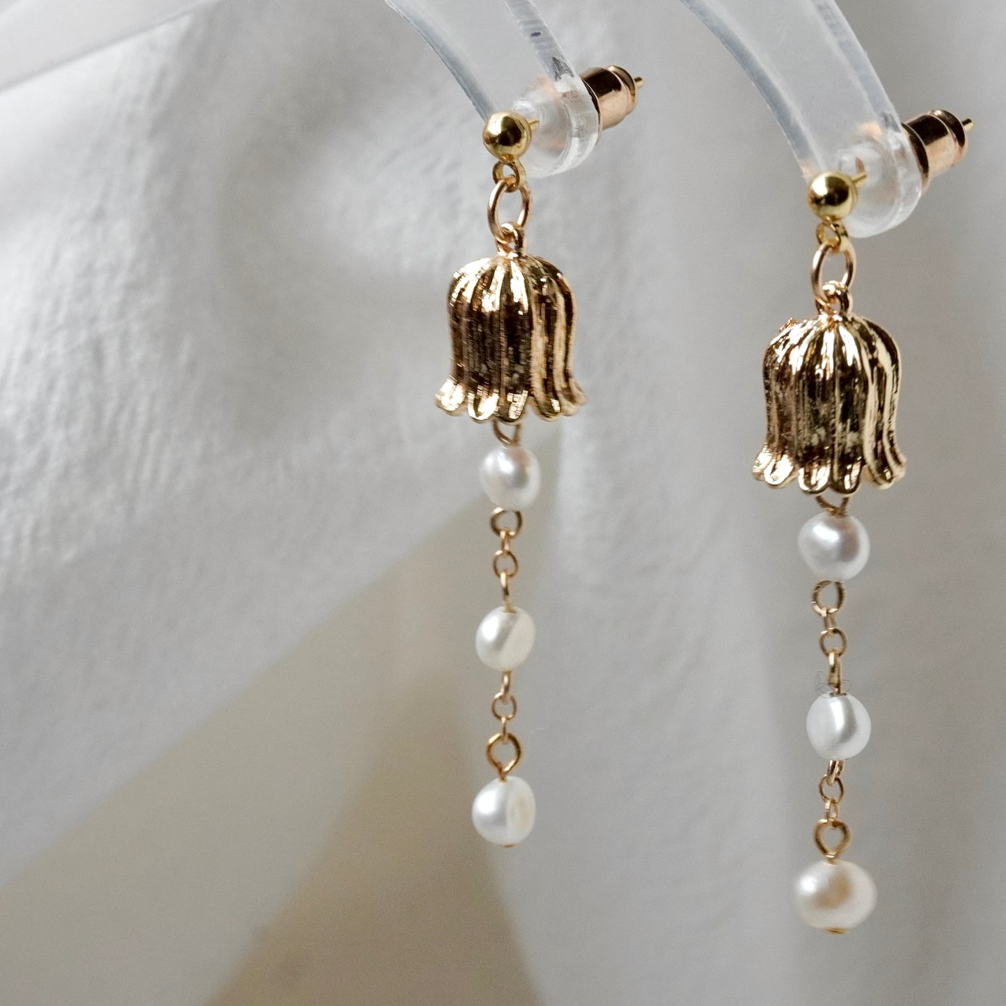 Pearl Earring #118