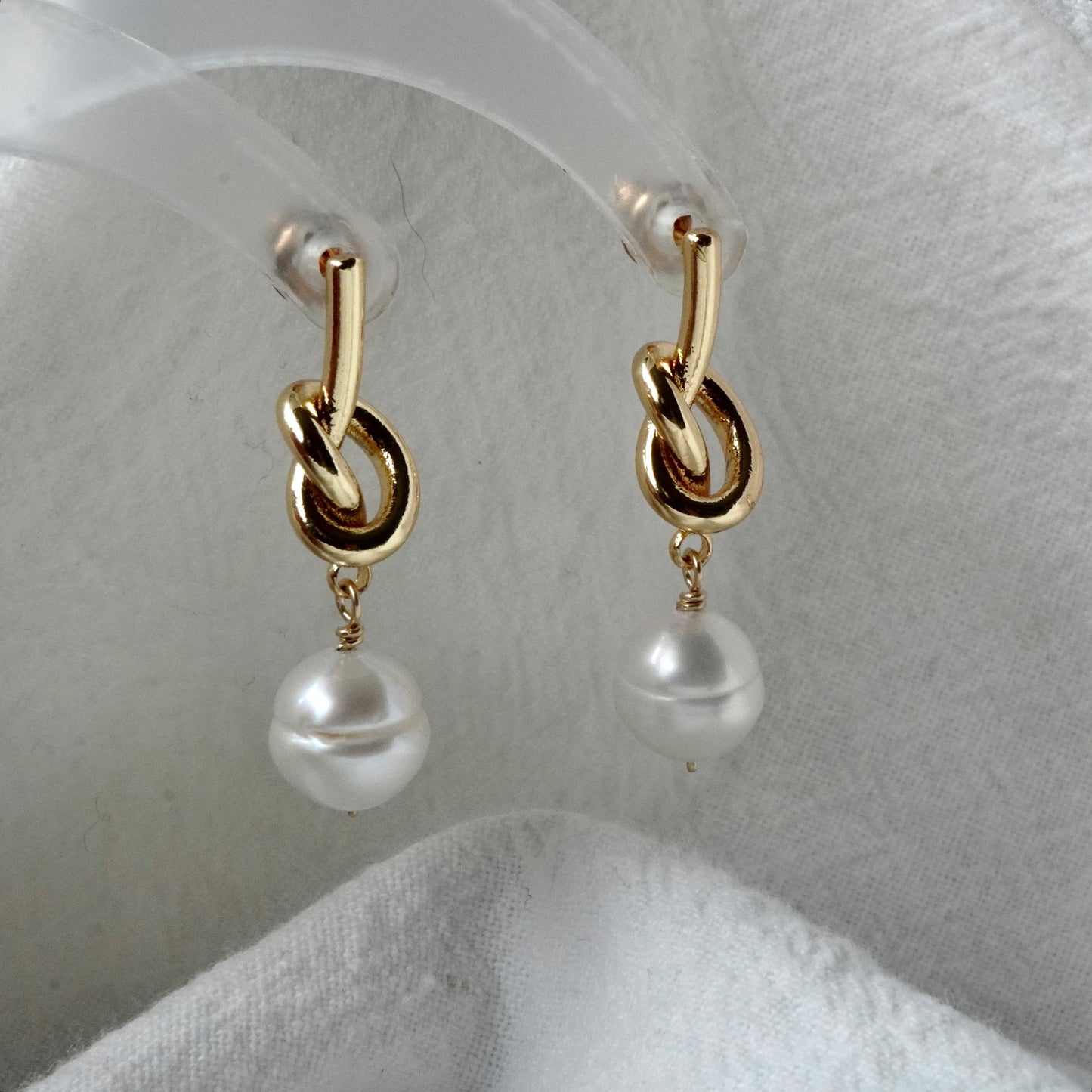 Pearl Earring #80