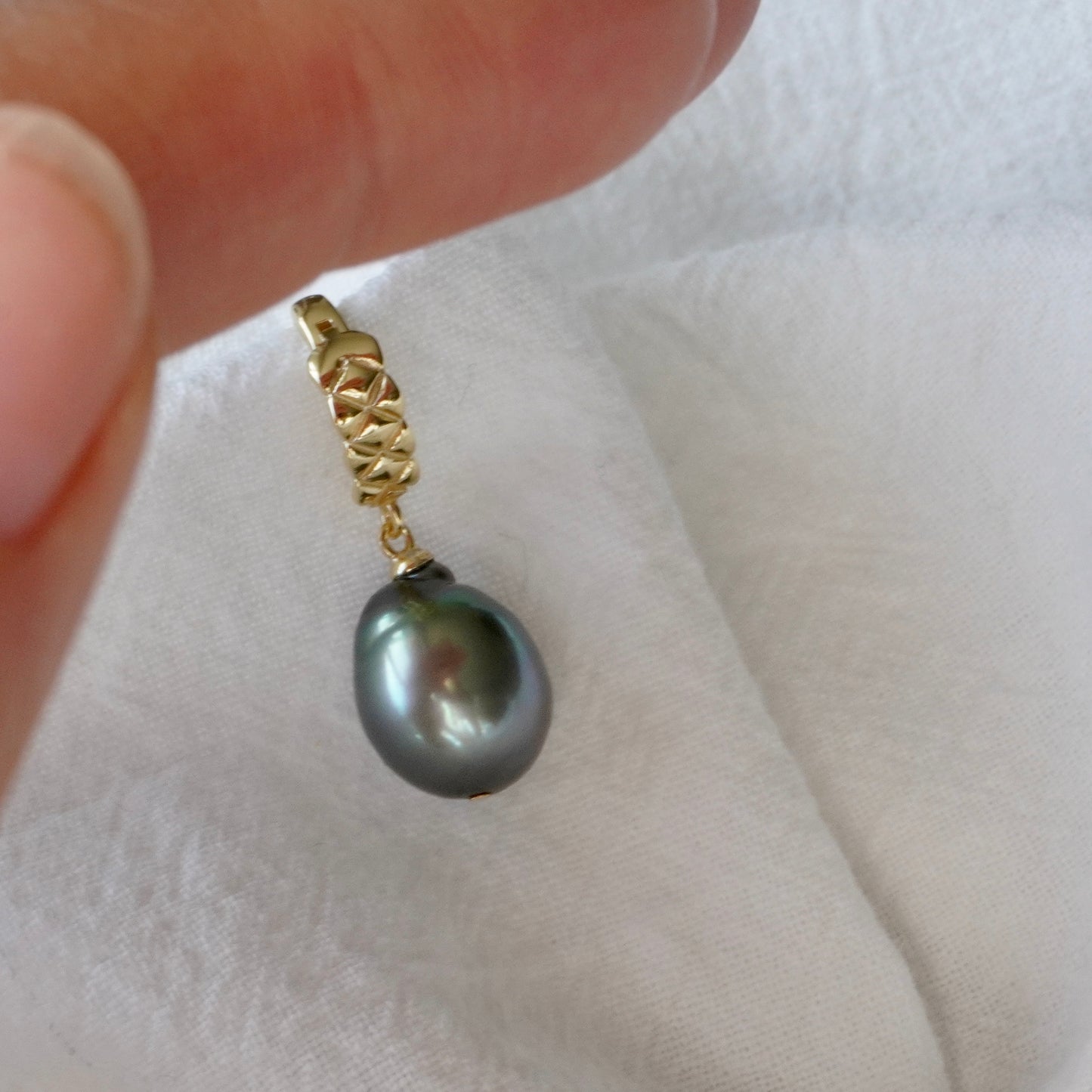 Tahitian Pearl Charm #1