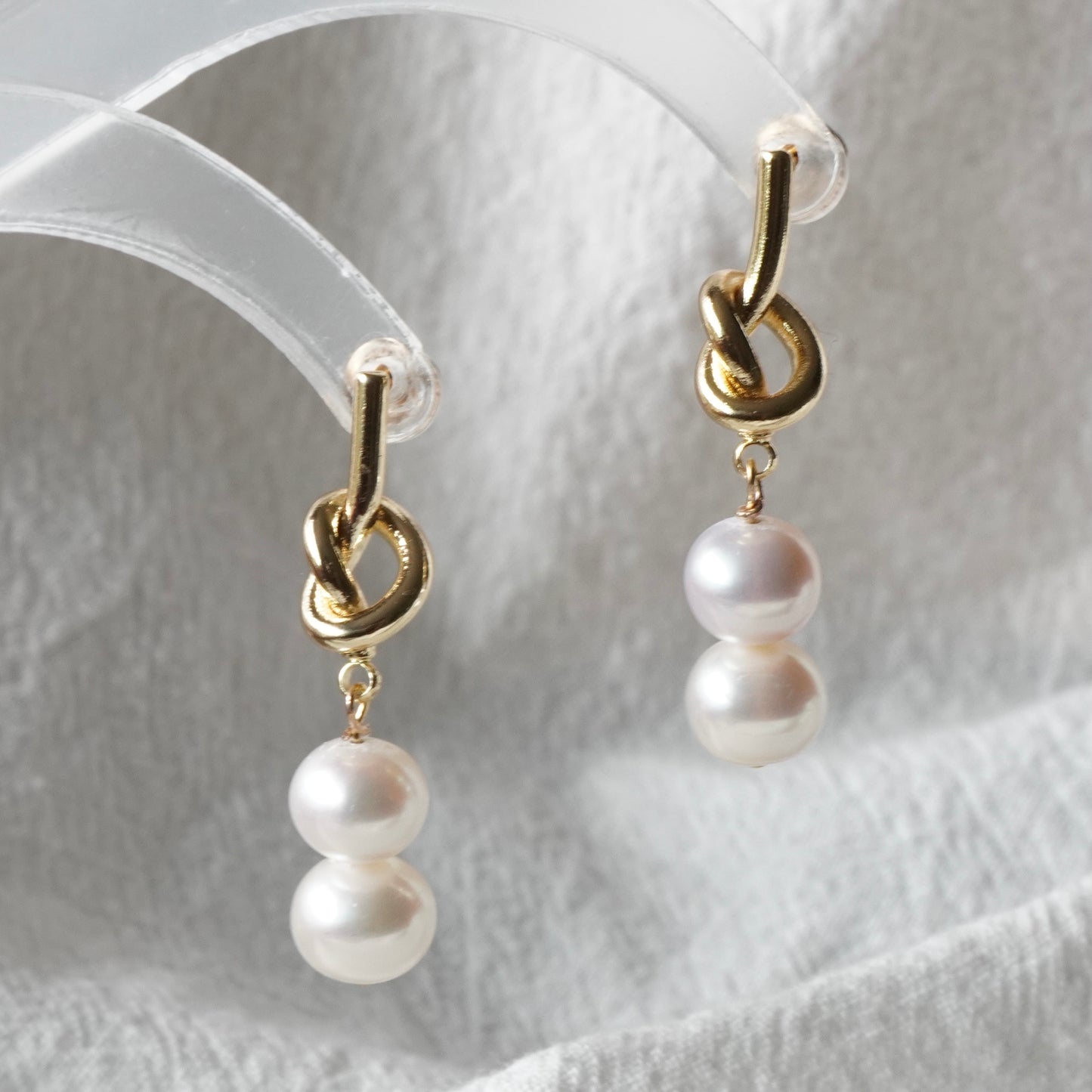 Pearl Earring #216