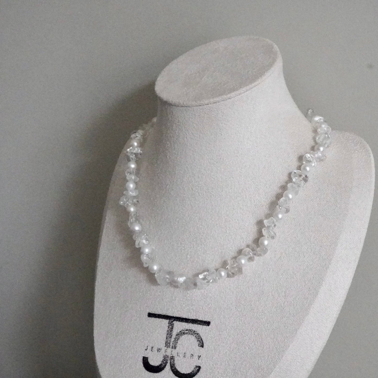 Pearl Necklace #101