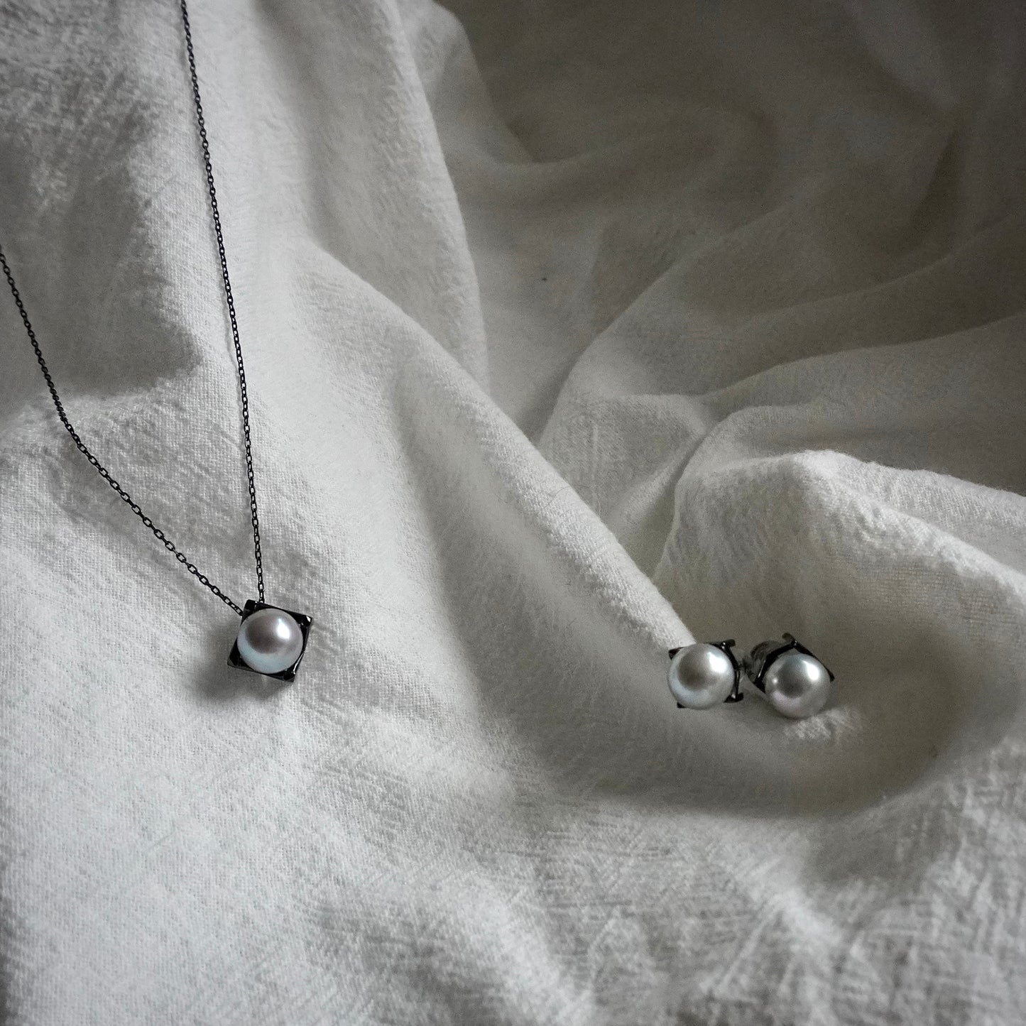 Pearl Necklace #85