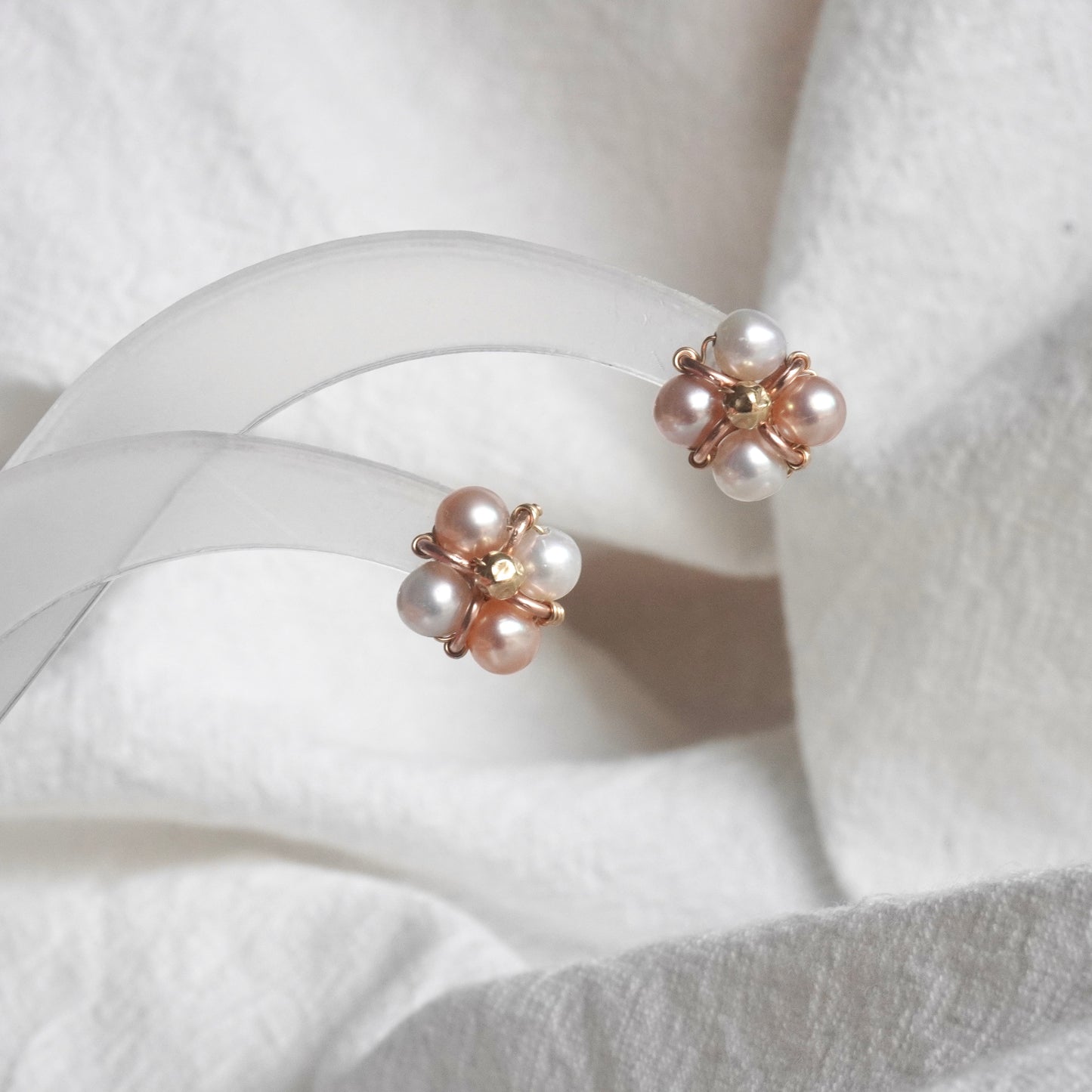 Pearl Earring #70