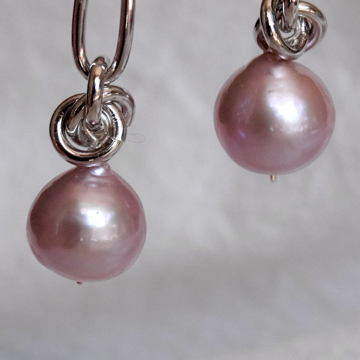 Pearl Earring #60