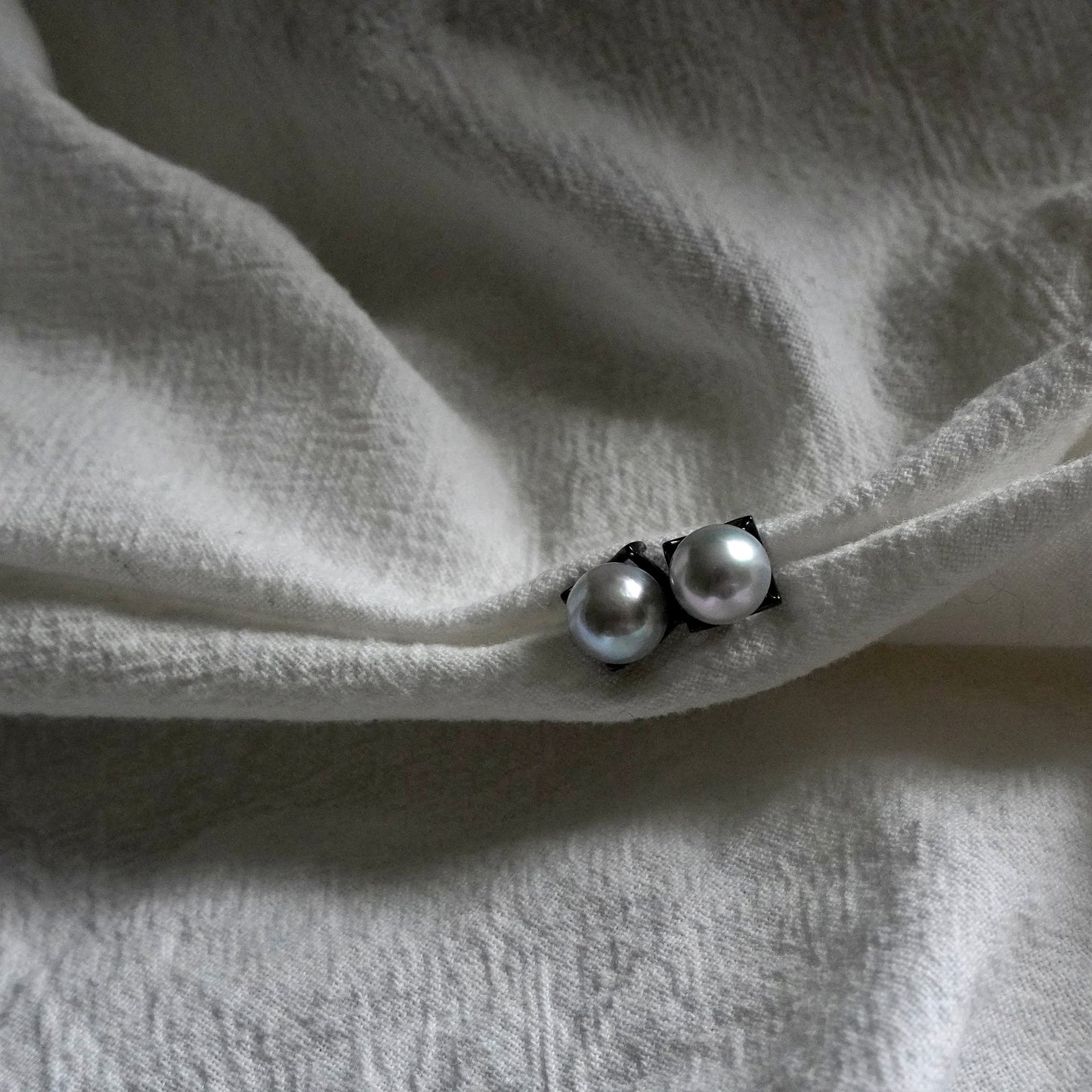 Pearl Earring #65