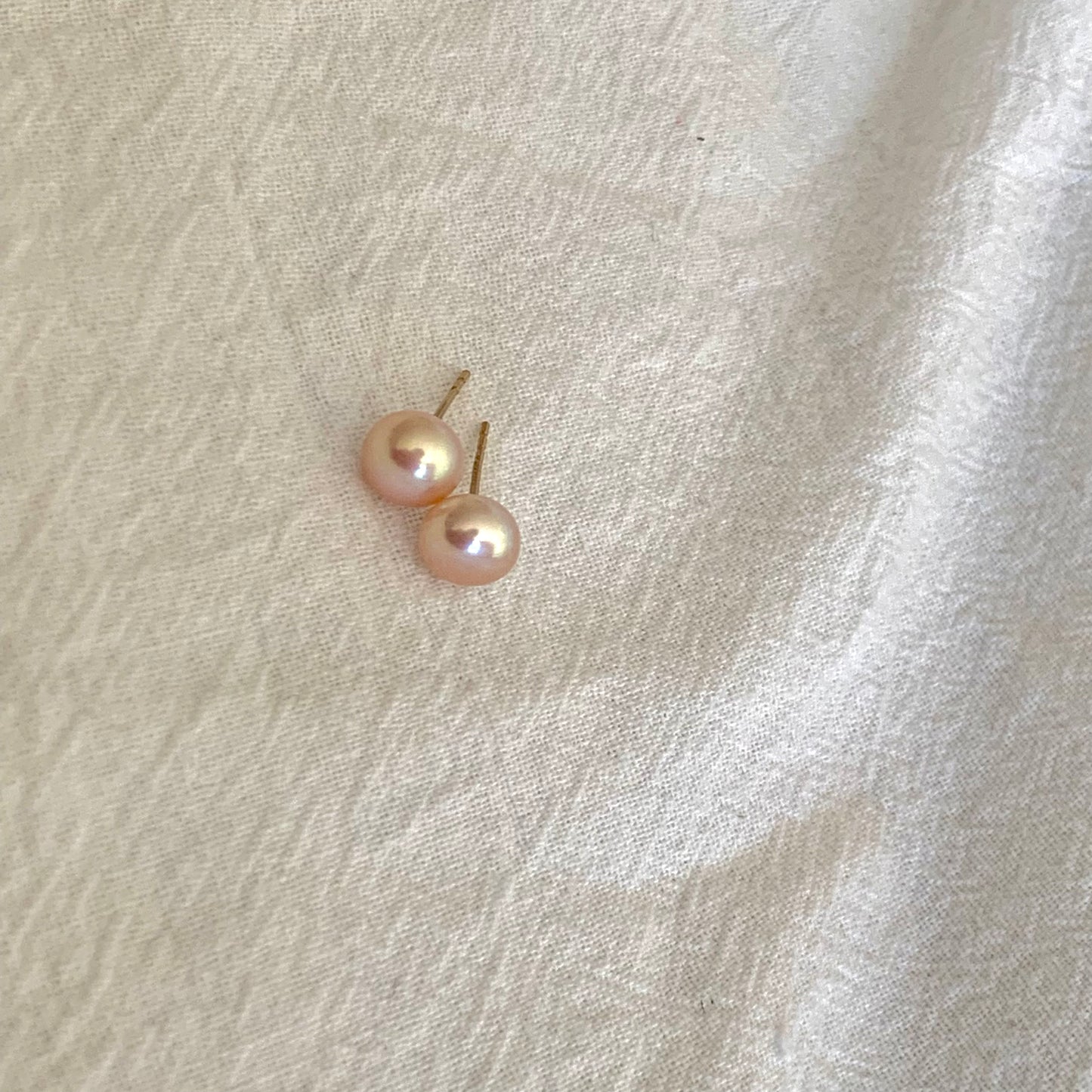 7mm Pearl Earring #42