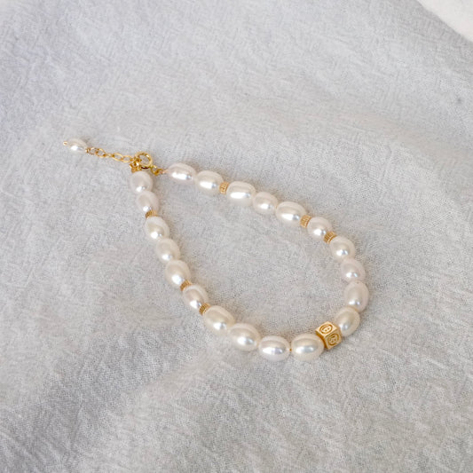 Pearl Bracelet #76