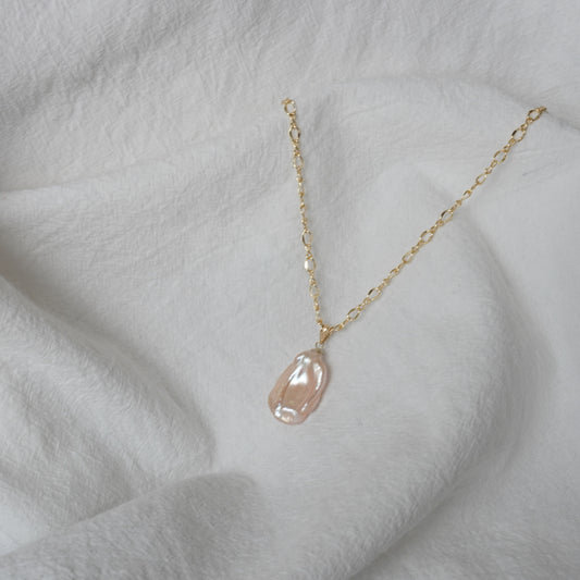 Pearl Necklace #106