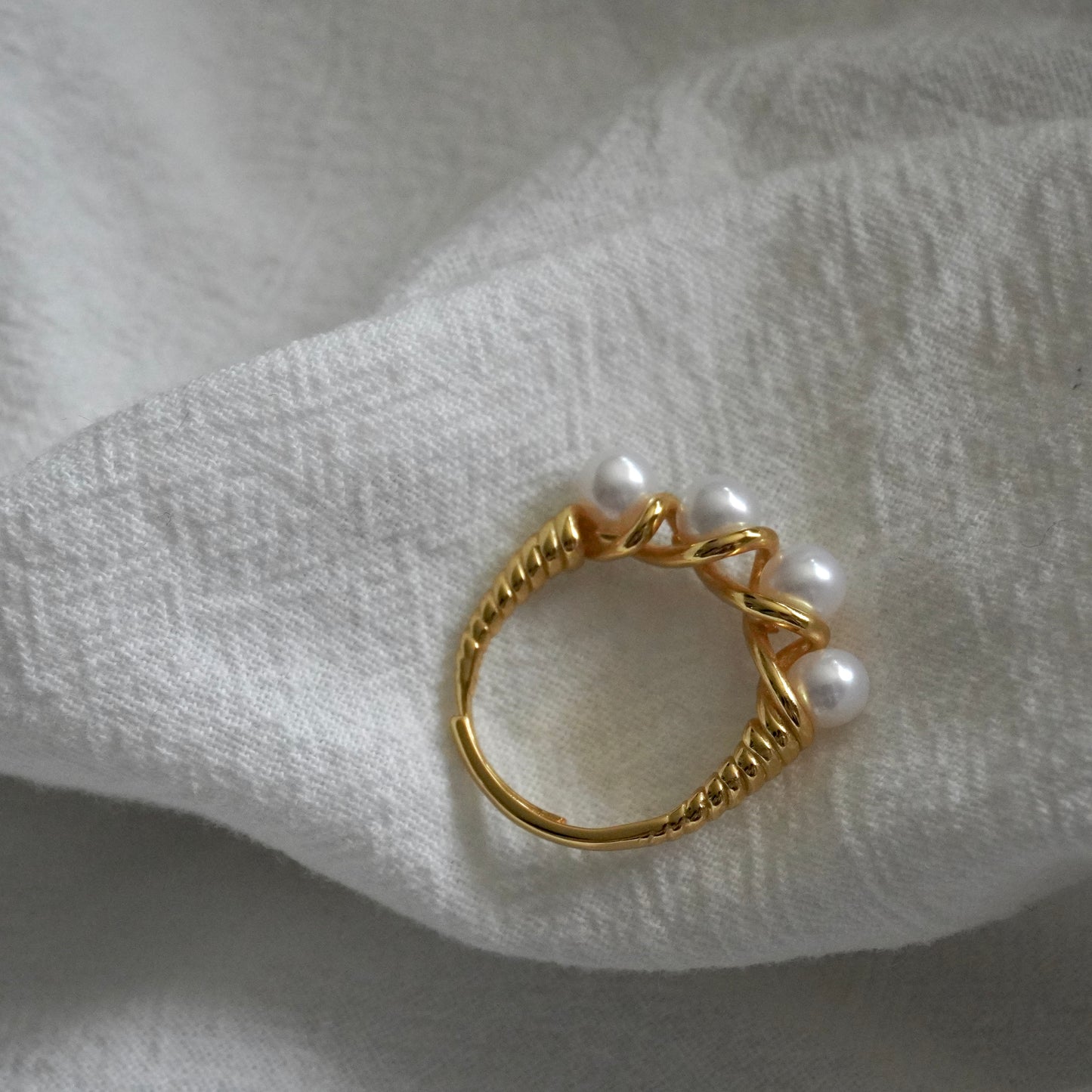 Pearl Ring #18