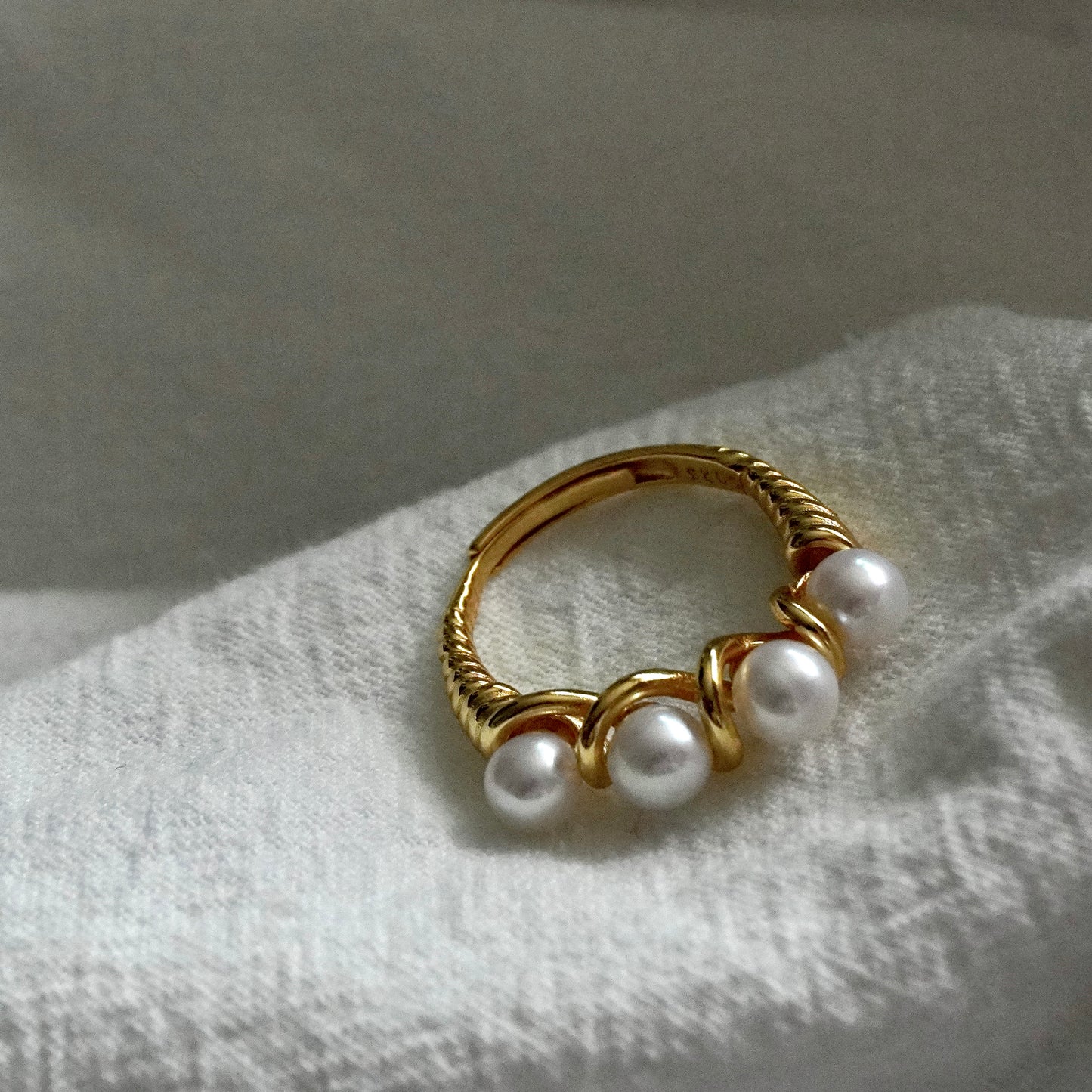 Pearl Ring #18